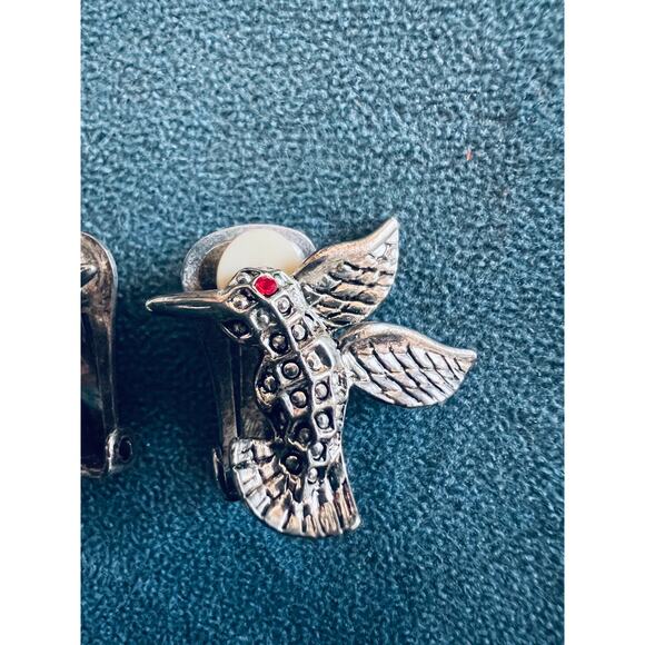 Vintage Hummingbird Clip-On Earrings Silver Tone Red Rhinestone Eye Bird Jewelry - Picture 2 of 7
